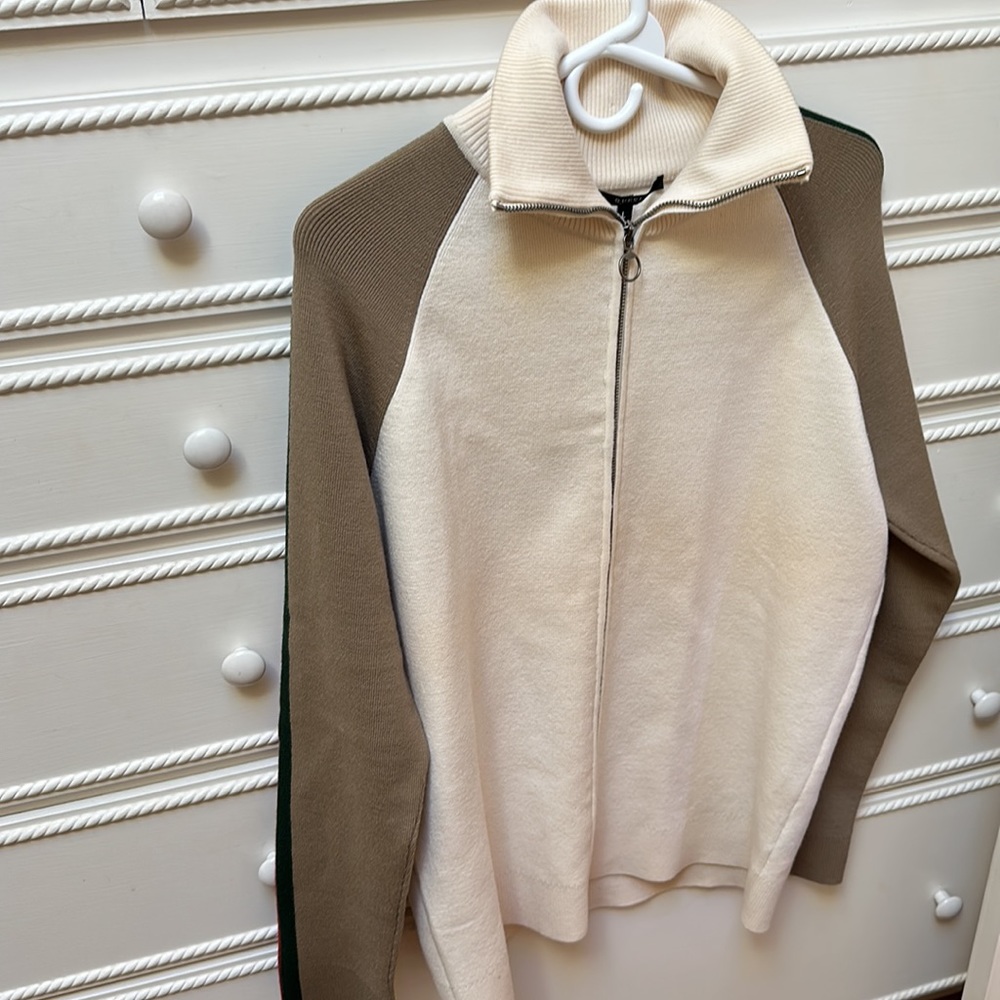 Men’s Gucci Sweater - Picture 5 of 7